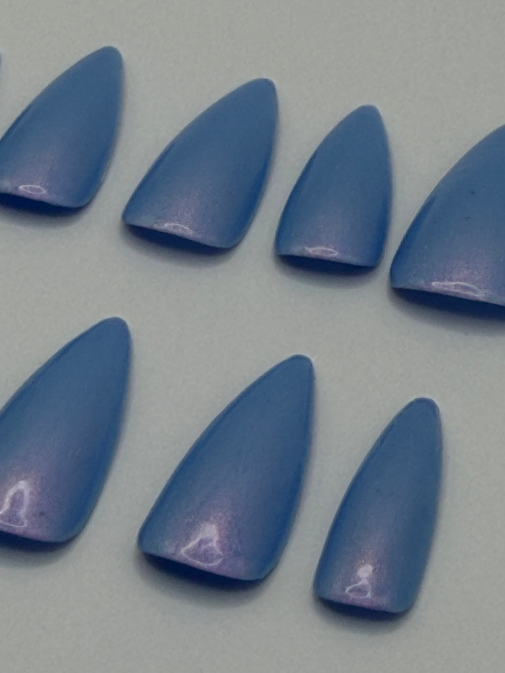 Vitamin Glow press-on nails featuring Holo Taco's deep blue-purple duochrome polish, painted by smll cnvs