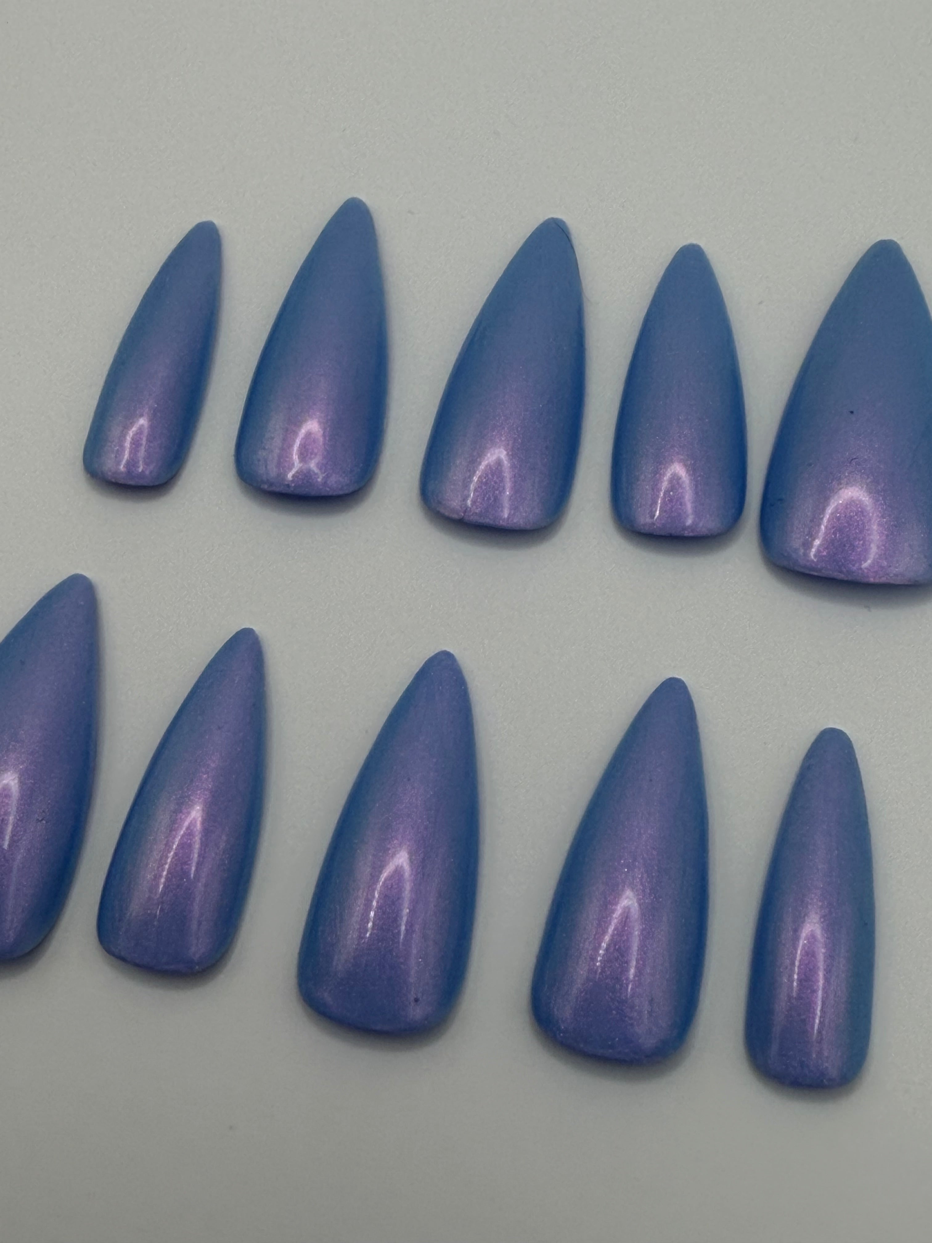 Vitamin Glow press-on nails featuring Holo Taco's deep blue-purple duochrome polish, painted by smll cnvs